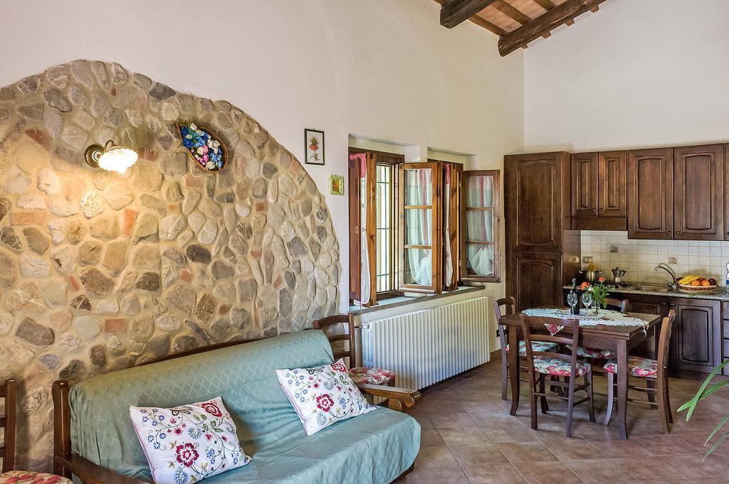 La Casanuova Villa Lajatico Phòng bức ảnh