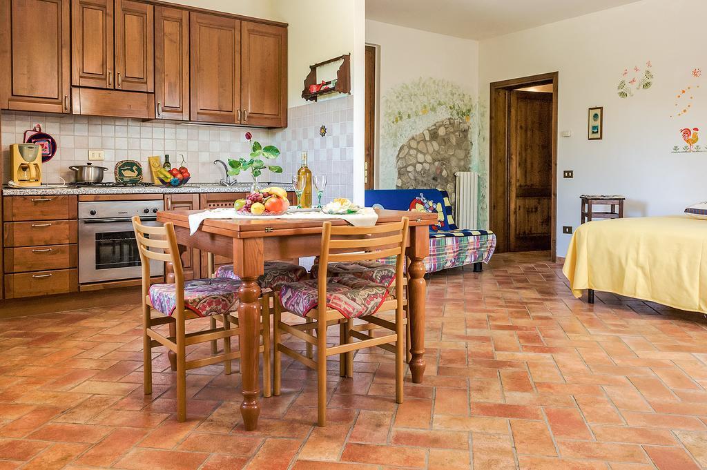 La Casanuova Villa Lajatico Phòng bức ảnh