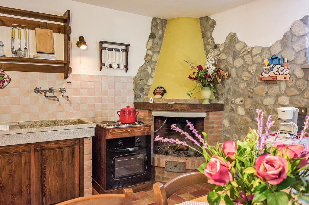 La Casanuova Villa Lajatico Phòng bức ảnh